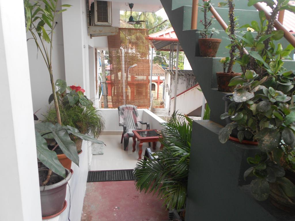 Heavenly Homestay Kochi Exterior foto